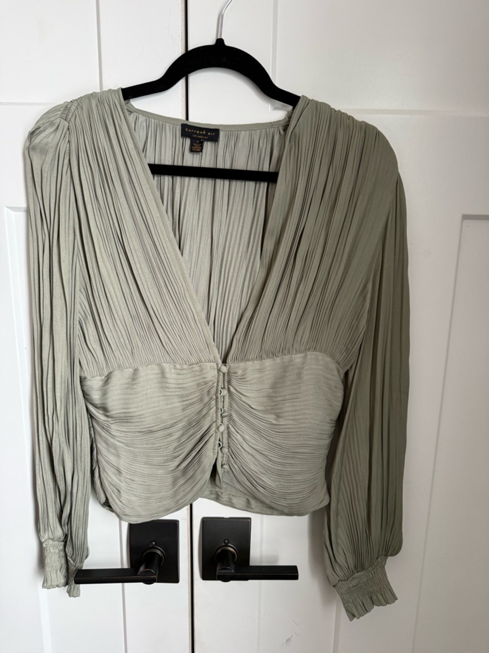 Like new Current Air Sage Green Pleated V-Neck Ruched Button Front Blouse size S